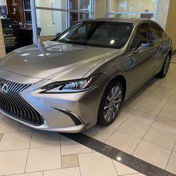 2020 Lexus ES