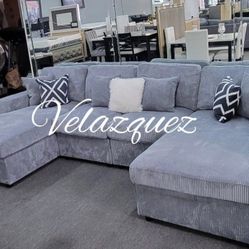 ✅️✅️4 pc  grey corduroy fabric sectional sofa with double chaise.✅️✅️✅️