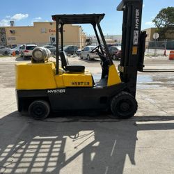 HYSTER 12.000# "THE MONSTER"