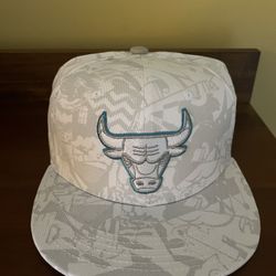 Bulls Hat