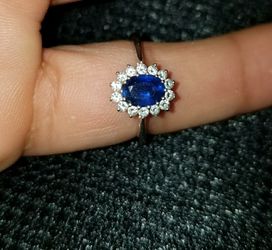 White gold blue sapphire diamond ring Thumbnail