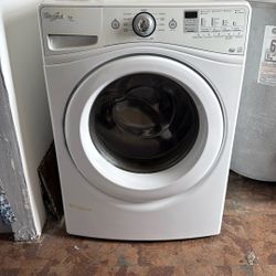 Whirlpool Duet/steam . Washer Machine. $200B/O