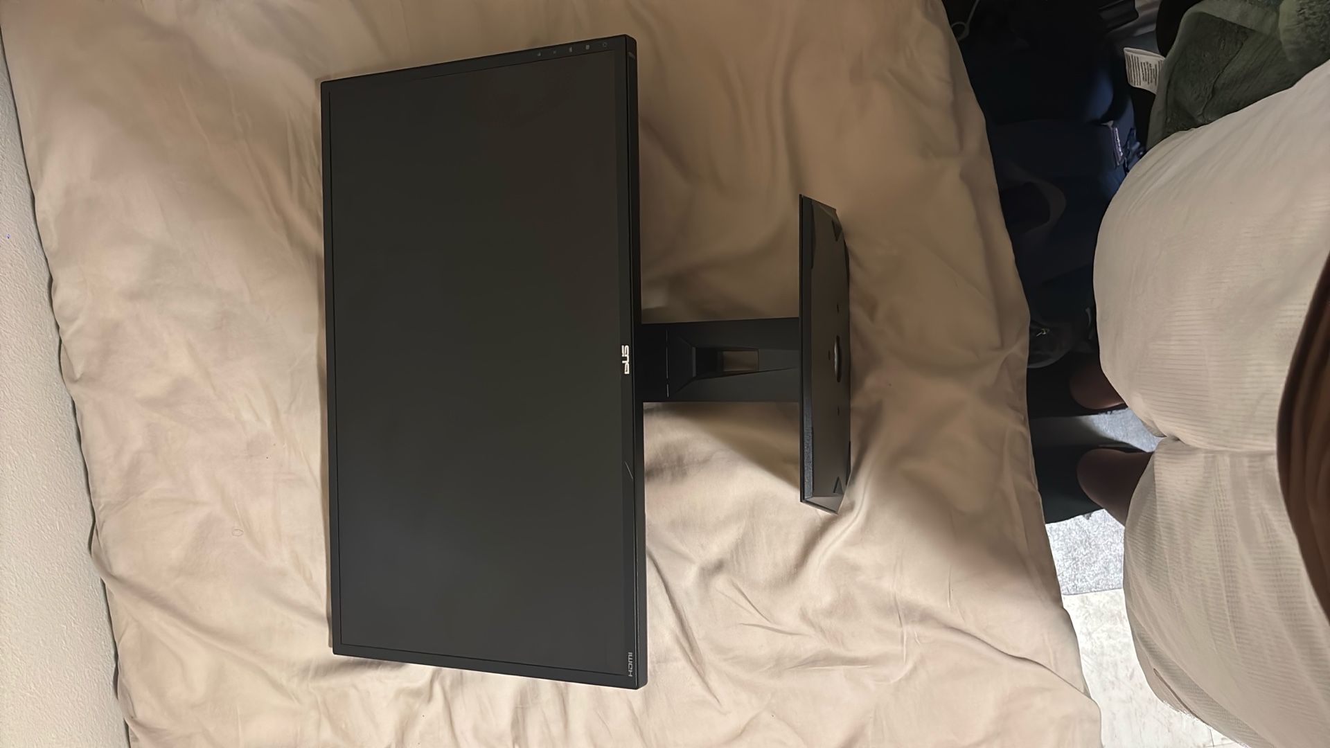 ASUS VG245H 24" Full HD Gaming Monitor 