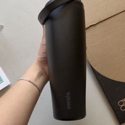 Owala FreeSip Tumbler with Travel Grip 40oz