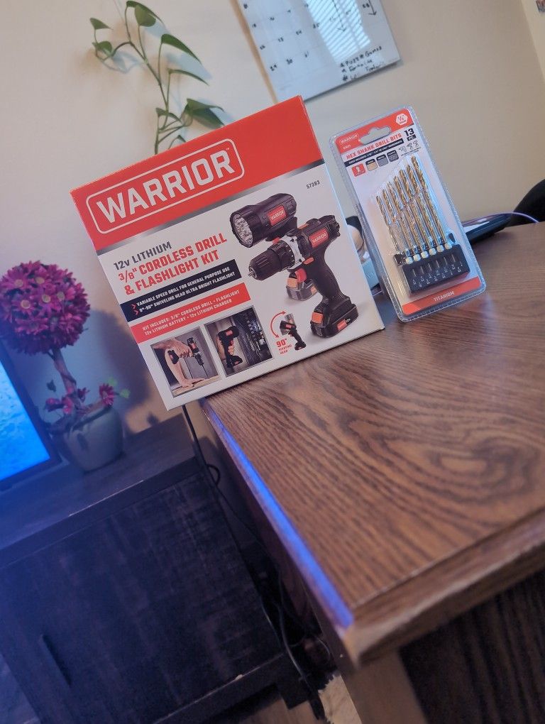Warrior 12V LITHIUM ⅜" CORDLESS DRILL/DRIVER___// Includes With The Warrior Hex Shank drill Bits Titanium.13pc