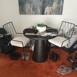 Cb2 Dining Table And Chairs Set