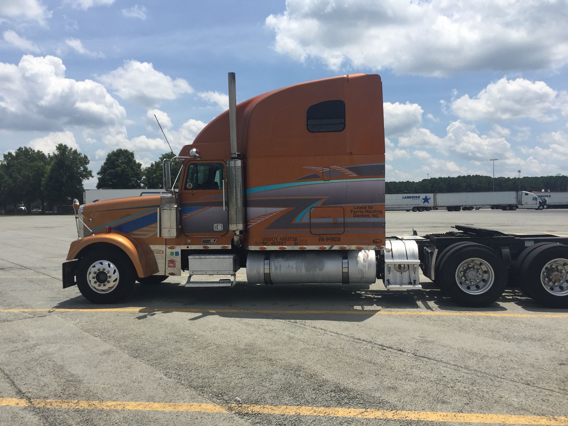 2001 Freightliner Classic XL & Fruehauf Van Trailer