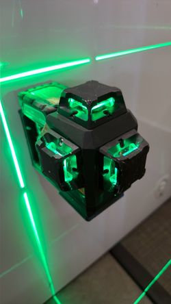 Milwaukee M12 Green 360-Degree 3-Plane Laser