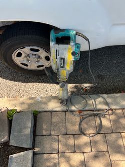Makita jackhammer
