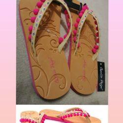 Charlie Paige Flip flops