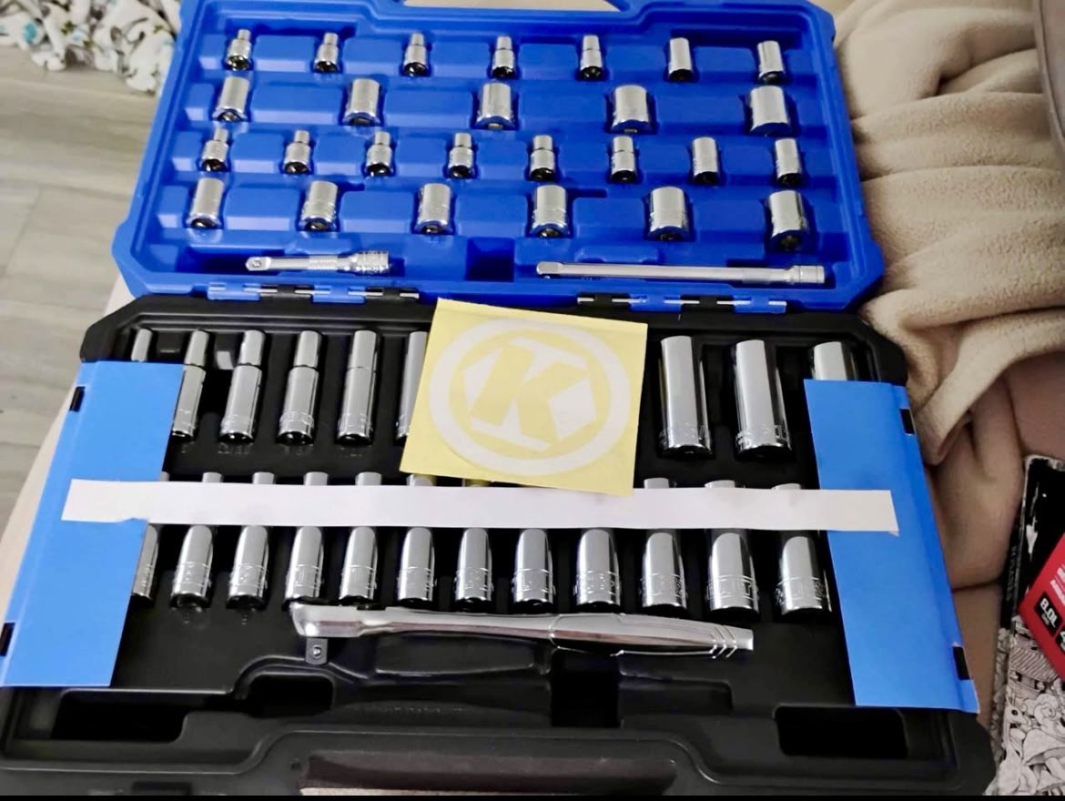Kobalt 55 Piece Metric and SAE Socket Set- New