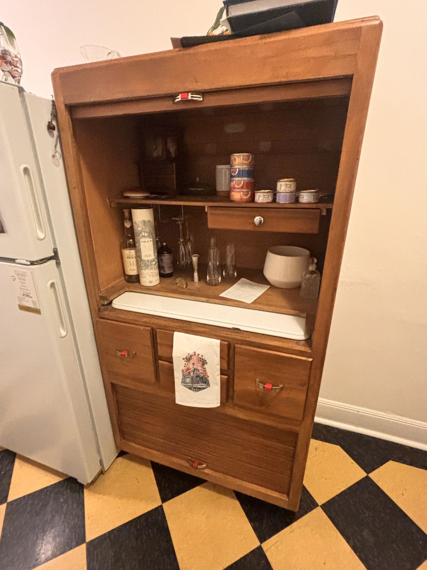 Vintage kitchen