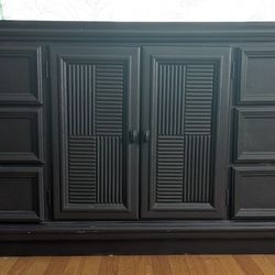 Vintage Raleigh Road by Stanley Dresser/Credenza 9 Drawer