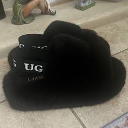 New UG Liangmi Black Fuzzy Slippers Women’s Size 8