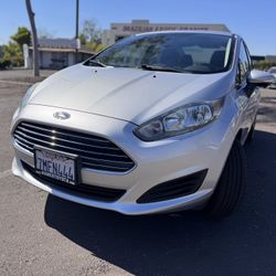 2015 Ford Fiesta