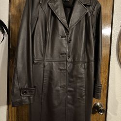 Gabardina  de Cuero color Café