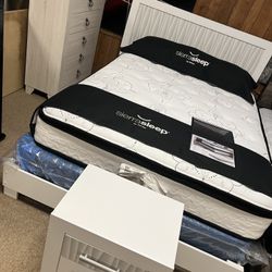 Fresh Stylish Nice Bedroom Set!