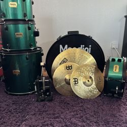 Mendini Drum Kit (5-Piece) + Meinl Cymbals + DW Kick Pedal – Used