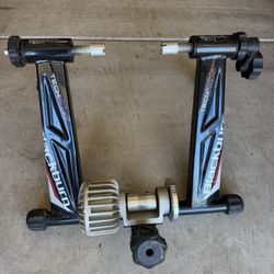 Blackburn Fluid Bike Trainer