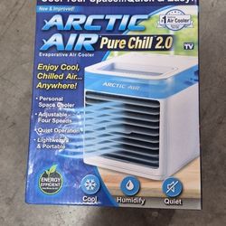 Artic AIR 120V A/C Cooler