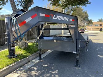 Trailer Goosneck 30 Ft Flat Bed