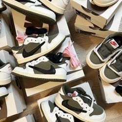 Jordan 1 Low Travis Scott Med Olive Size 7c ~2y