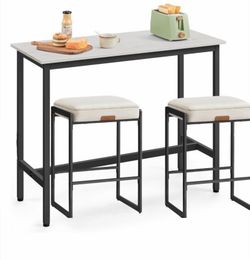 Bar table set