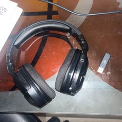 Used Stealth 700 Wireless Turtle Beach Headset With Connecting USB 