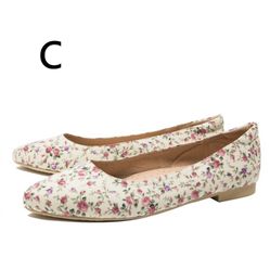 Ten Eleven Collection Flower Flat. US Size 4-9.