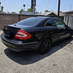 2005 Mercedes-Benz CLK-Class