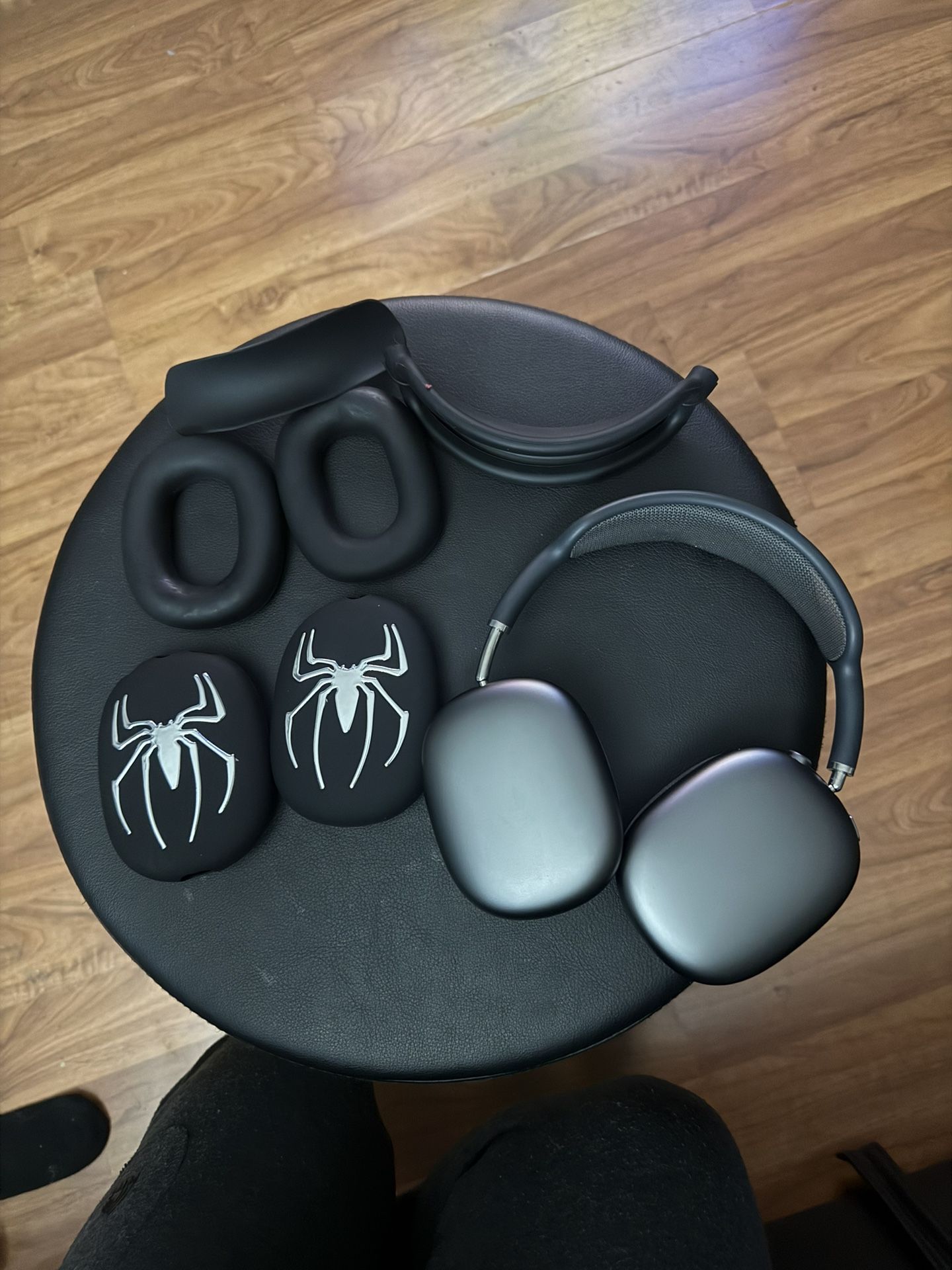 Airpod Pro Max First Generation