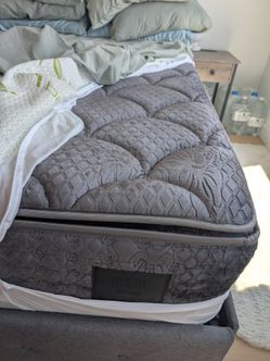 Ottomanson Majestic Eurotop Queen Mattress