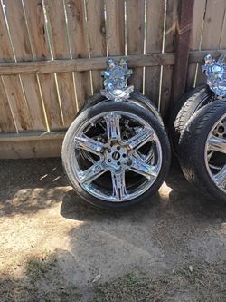 Nice clean rims tires have about 96percent