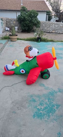 Gemmy Peanuts Snoopy & Woodstock On Plane Holiday Yard Inflatable 54" W x 30" H