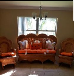 4 piece wicker & wood set