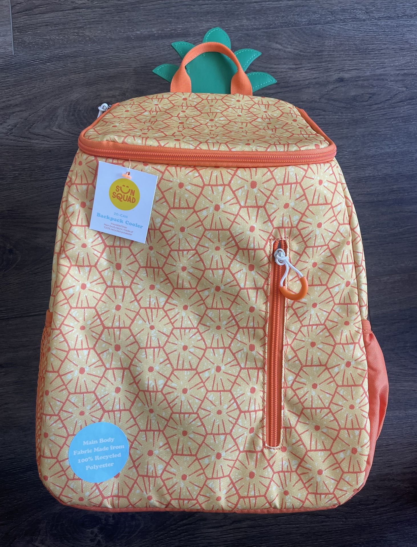 Sun Squad 20-Can Cooler Pinneapple Backpack NWT