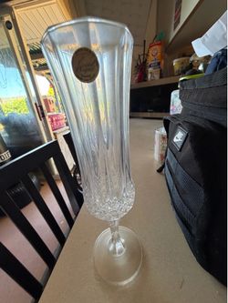 Crystal champagne flutes