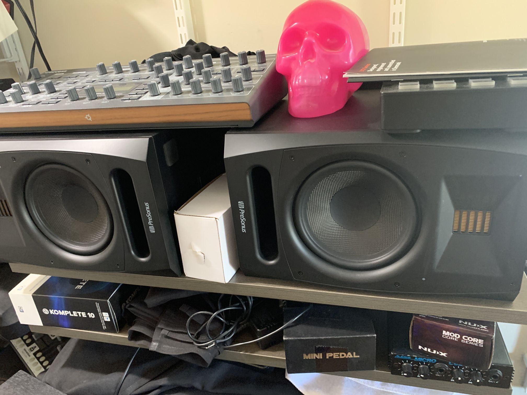 Prosonus R65 Studio Monitors