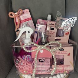 Mother’s Day’s Gifts Self Care Basket 