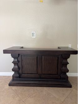 Bar Table