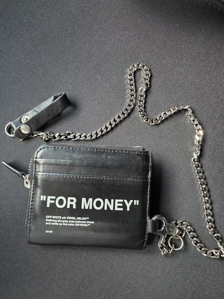 Off White Wallet and Belt Chain