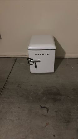 Mini Fridge