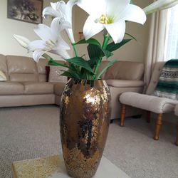 12" Decorative Vase