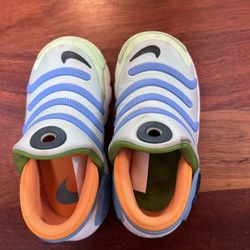 Nike Dynamo Easy On Toddler Sneakers 