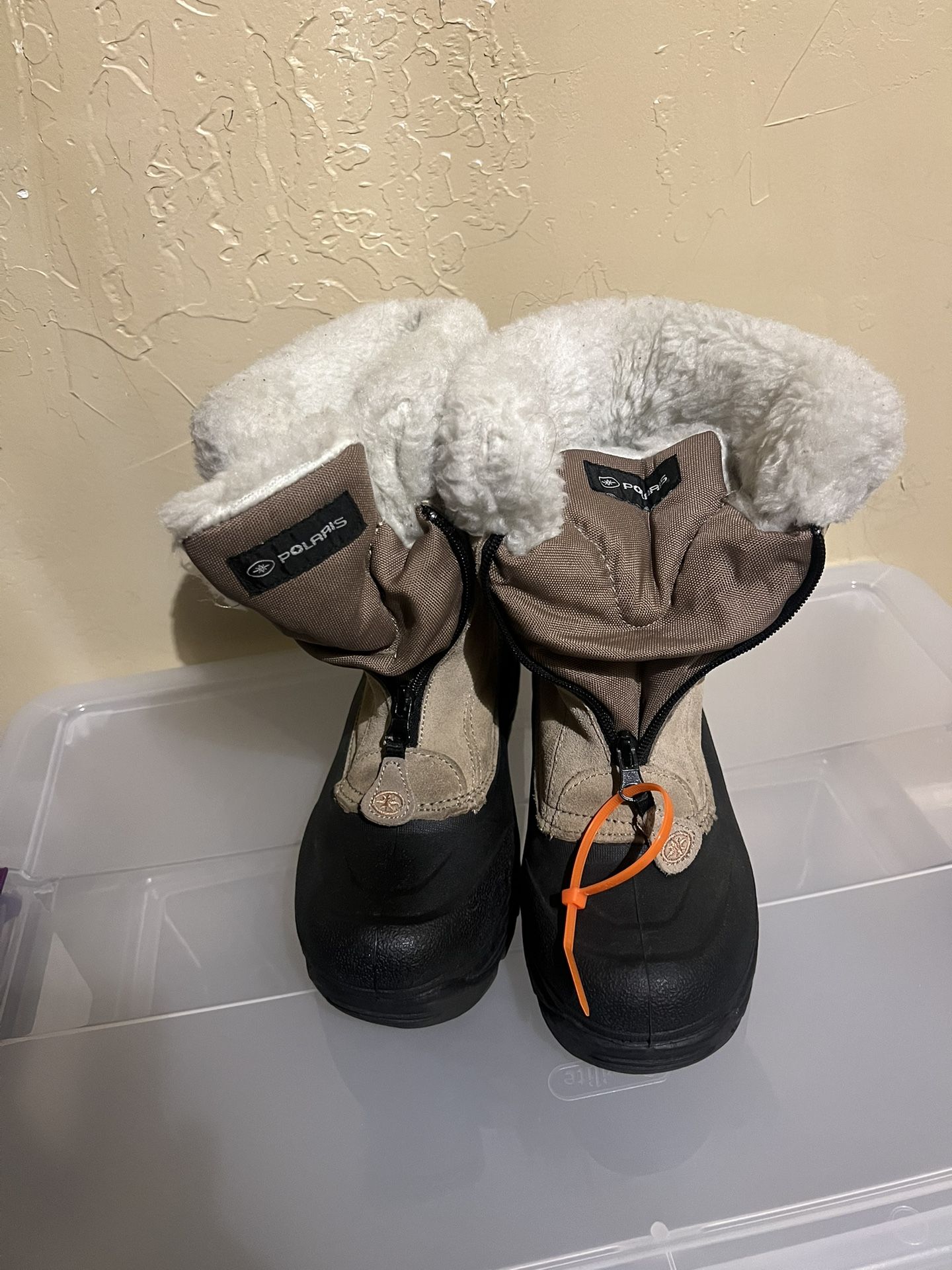 Women’s Snow boots (8)