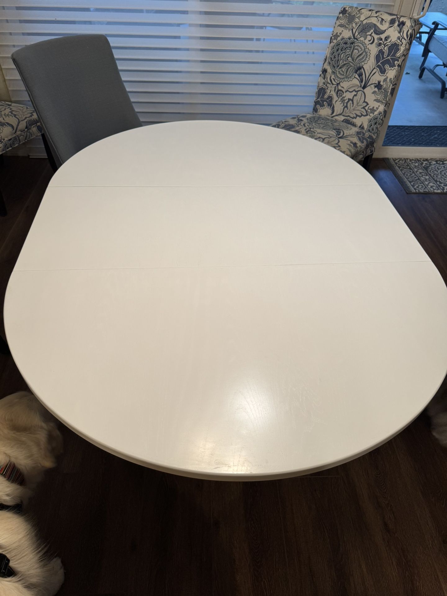 SOLID WOOD DINING TABLE WITH REMOVABLE LEAF AND 5 CHAIRS 45” OR (Add Leaf To Get 65” Table)