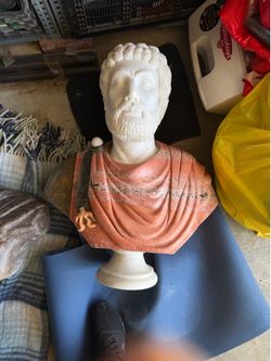 Marble alabaster busts