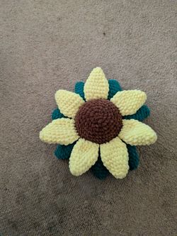 Crochet sunflower pillow