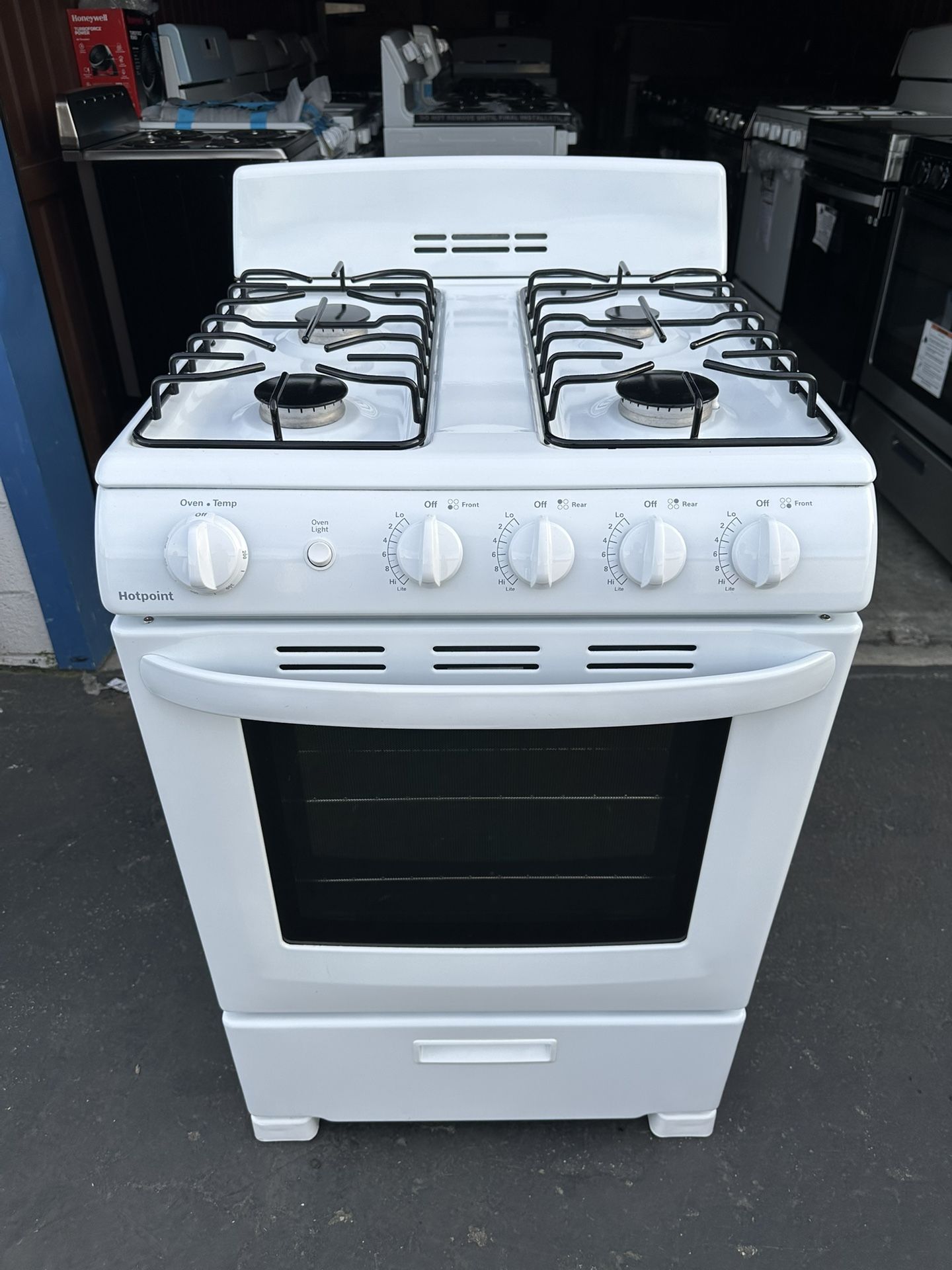 Gas Stove 24”
