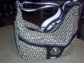 Tommy Hilfiger purse